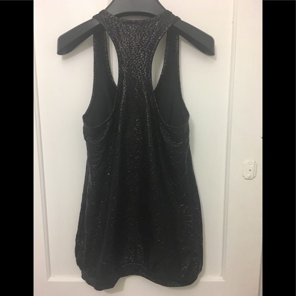 Joe Fresh Active Tank with Built-in Bra - Picture 2 of 3